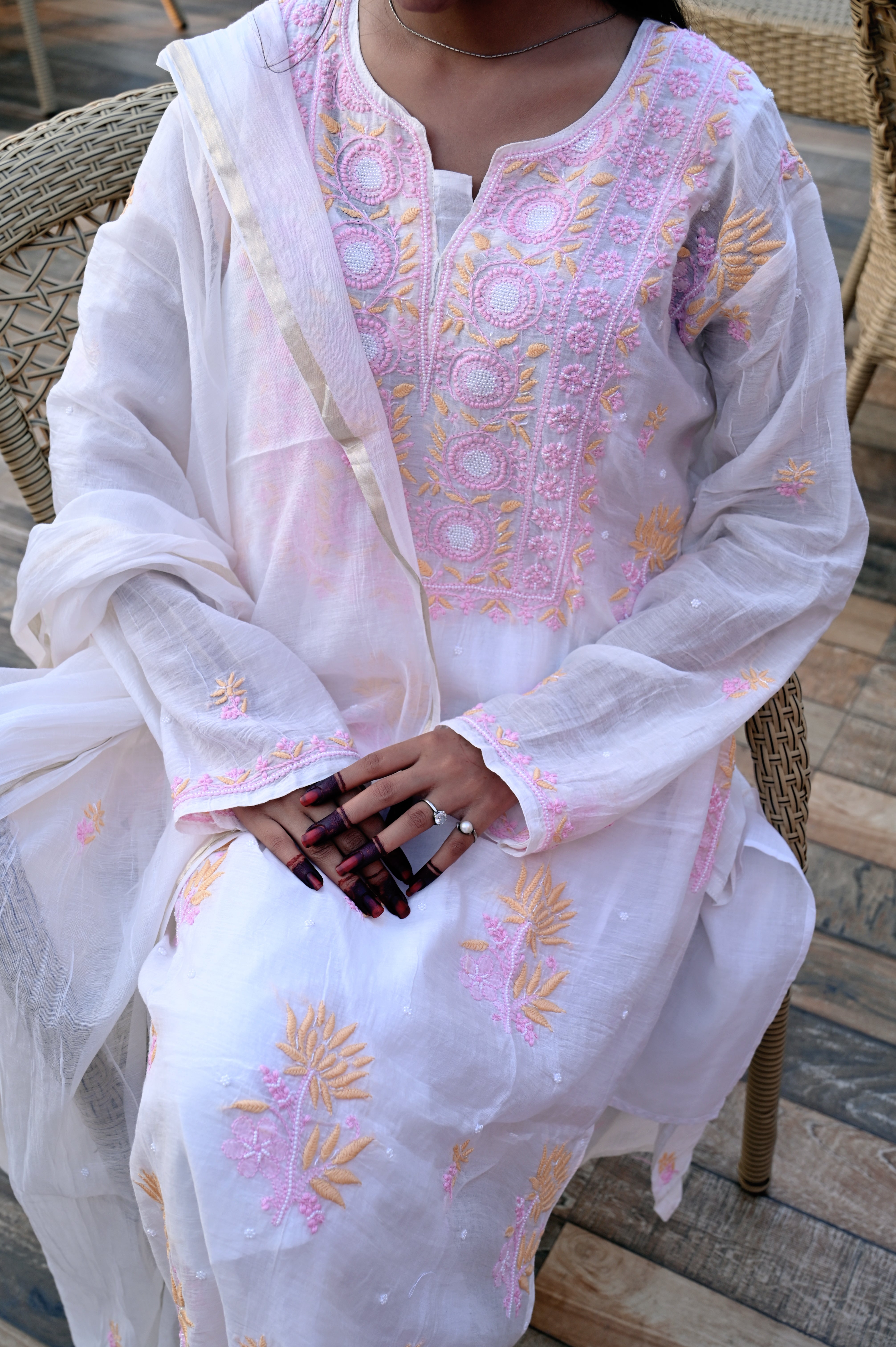 PURE MALMAL CHIKAN KAARI GALA BUTA SUIT WITH PEARL WORK