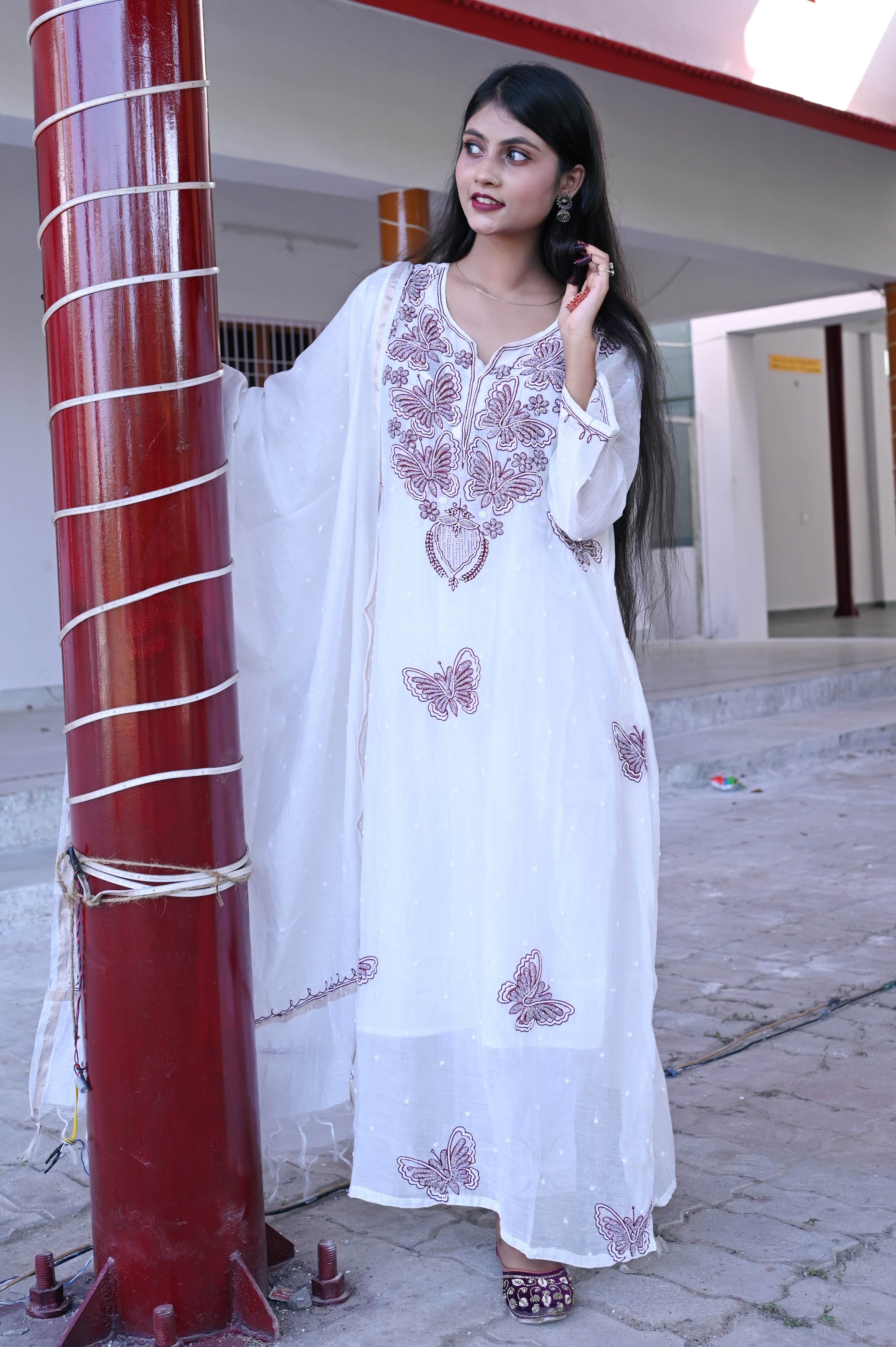 PURE MALMAL HAND EMBOIDERY SUIT WITH RESHAM WORK